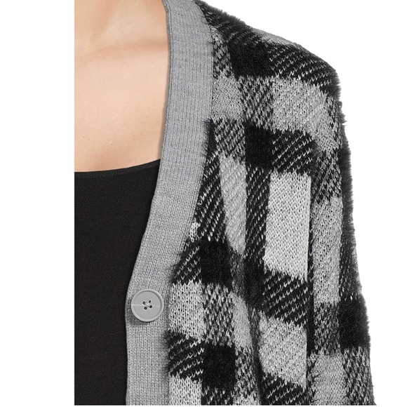 TIME and TRU Womens Cardigan Size Medium 8-10 Eyelash Knit Grey Black New - Picture 3 of 8